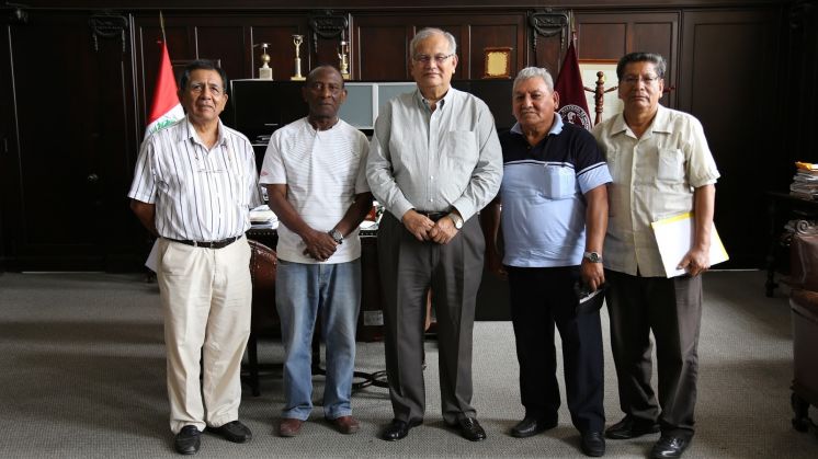 Miembros del Aceuni se reunieron con el Rector de la UNI