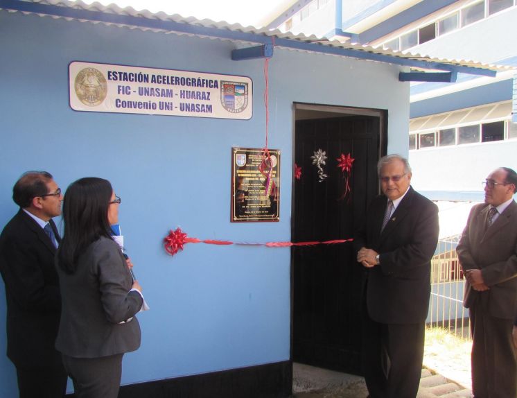 Inauguración de estación acelerográfica en Huaraz por convenio UNI –UNASAM