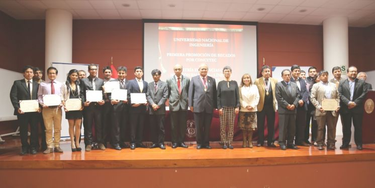 Se gradu&oacute; la primera promoci&oacute;n de becarios Concytec de Maestr&iacute;a en Ciencias con Menci&oacute;n en F&iacute;sica de la UNI