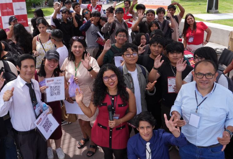 Defensor&iacute;a Universitaria de la UNI impulsa feria informativa sobre derechos y prevenci&oacute;n de riesgos en la comunidad estudiantil