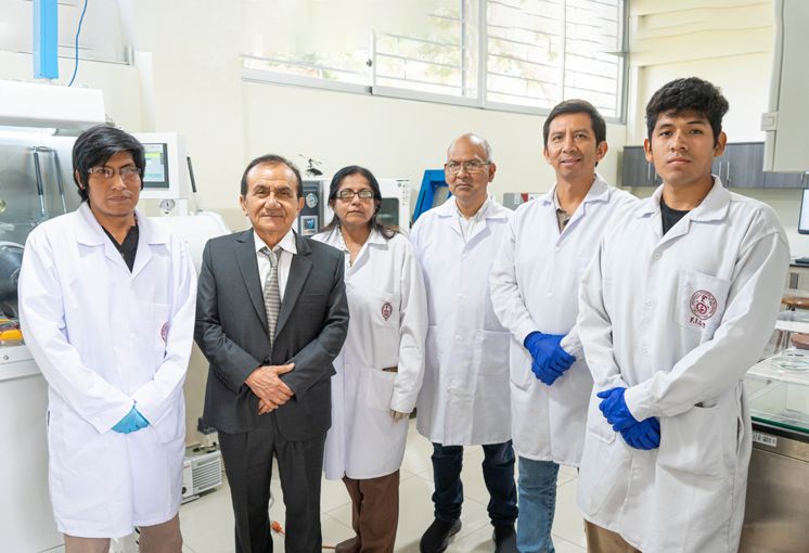 UNI busca desarrollar pr&oacute;ximamente bater&iacute;as cil&iacute;ndricas de ion litio