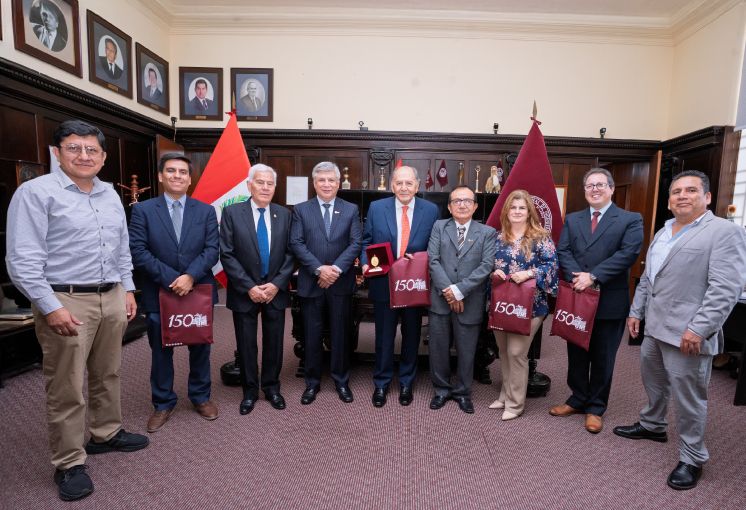 Fundador del Grupo Gloria y egresado de la UNI regresa para impulsar el di&aacute;logo sobre industria sostenible y desarrollo nacional