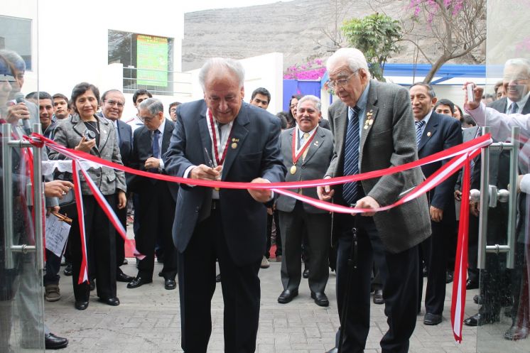 Inauguraron moderno Laboratorio de Electricidad y Automatización en la FIM