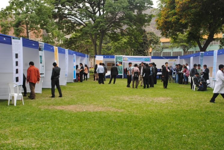 FIP realizó Feria y Concurso de Proyectos para acreditación internacional