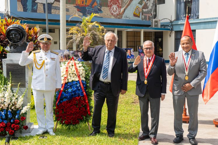 Del aula al espacio: la UNI rinde tributo a Gagarin y despega con nueva carrera aeroespacial