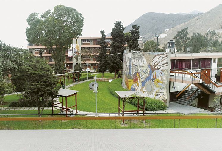 Facultad de Ingeniería Geológica, Minera y Metalúrgica de la UNI celebra aniversario con agenda académica