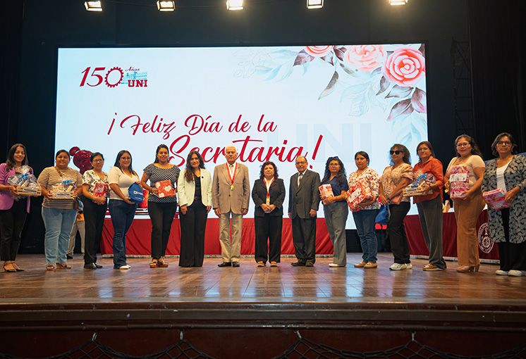 UNI conmemora el D&iacute;a de la Secretaria con reconocimiento a su valioso aporte institucional