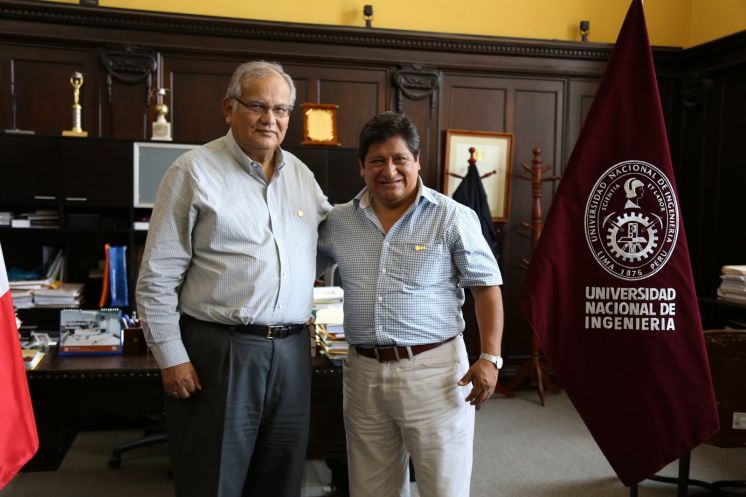 Rector recibió visita de representante de la Universidad Nacional Cristóbal de Huamanga