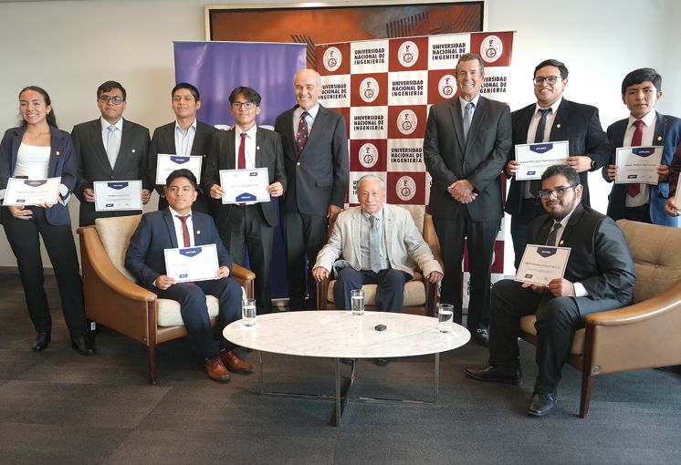 BCP y PROUNI benefician a nueve estudiantes destacados de la UNI con becas para semestre 2025-1