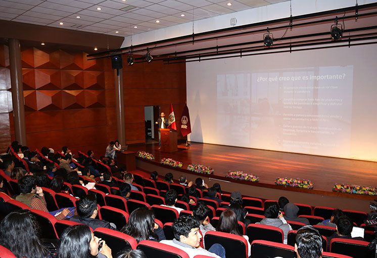 ¡Emprendimiento en Acción! La UNI congrega a líderes en el XI Congreso de Desarrollo Emprendedor