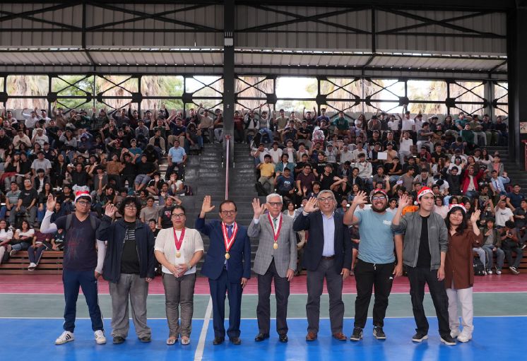 Chocolatada navide&ntilde;a del Tercio Estudiantil congreg&oacute; a cientos de estudiantes de la UNI