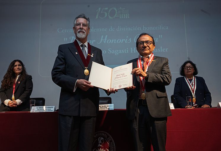 UNI distingue a Francisco Sagasti con el grado de Doctor Honoris Causa por su destacada trayectoria acad&eacute;mica y profesional