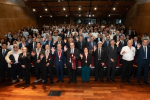 UNI inaugura moderno auditorio para...