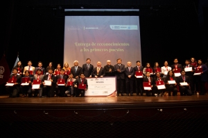 UNI clausura Academia de Líderes con...